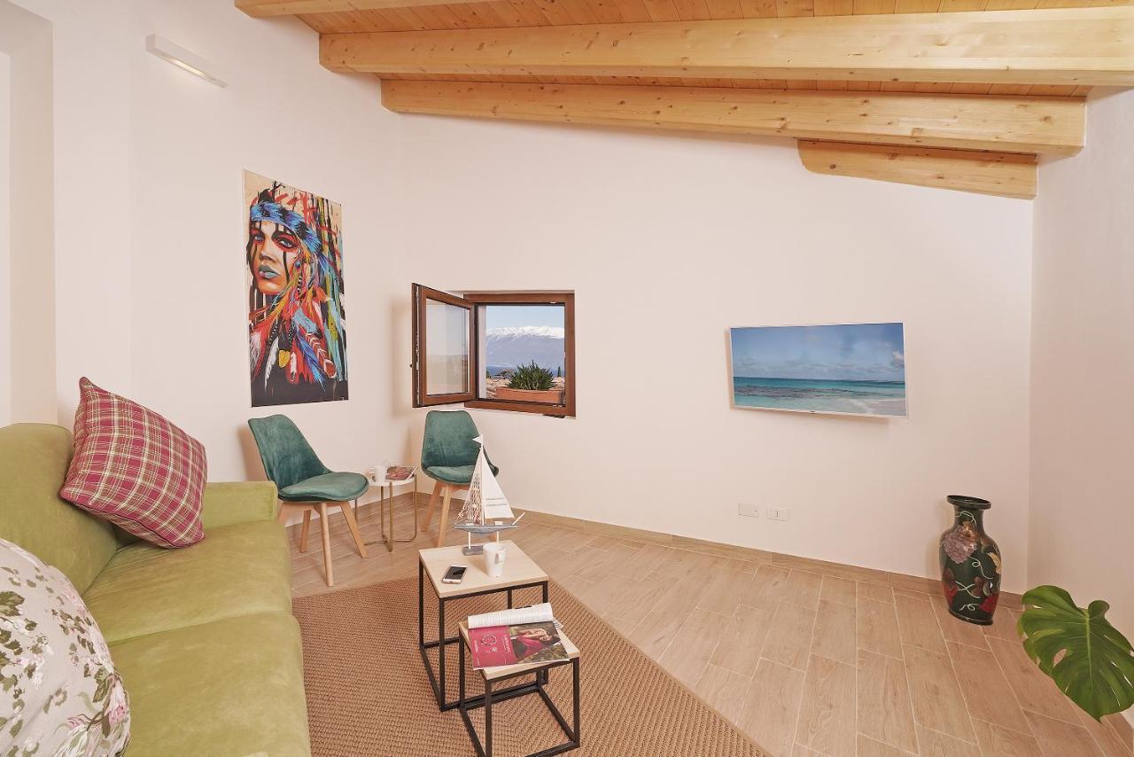 Apartments Villa Bougainville San Felice del Benaco Esterno foto