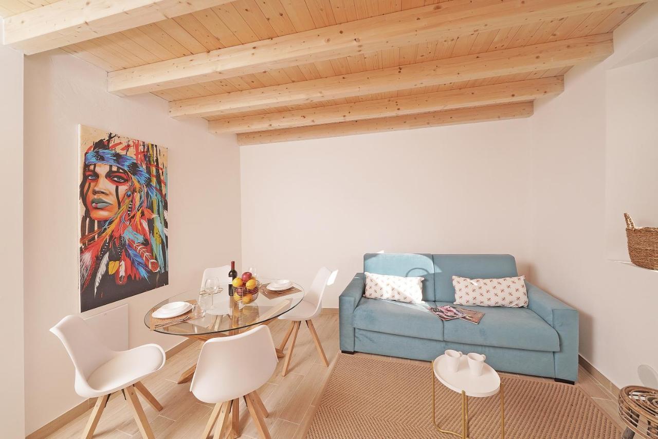 Apartments Villa Bougainville San Felice del Benaco Esterno foto